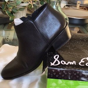 Sam Edelman black pebble leather booties